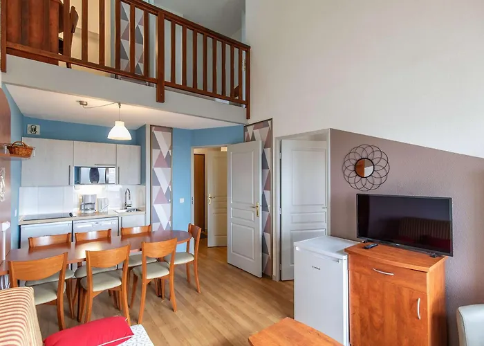 Apartment Duplex 7 Pers Avec Piscine Couverte, Fitness Et Parking, A 400m Des Pistes Et Proche Centre - Fr-1-404-256 La Mongie