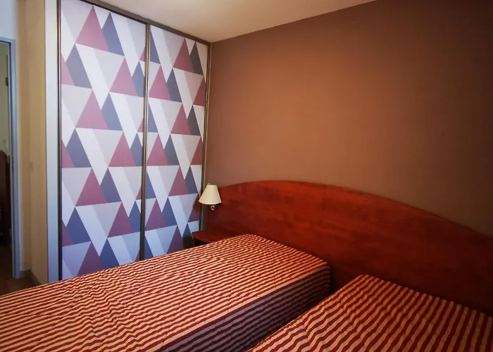 Apartment Duplex 7 Pers Avec Piscine Couverte, Fitness Et Parking, A 400m Des Pistes Et Proche Centre - Fr-1-404-256 La Mongie